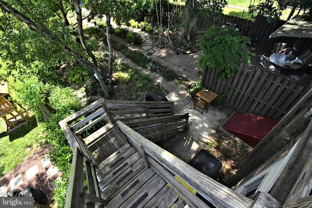 132 WALNUT ST, Mont Clare, PA 19453