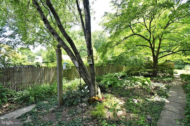 132 WALNUT ST, Mont Clare, PA 19453