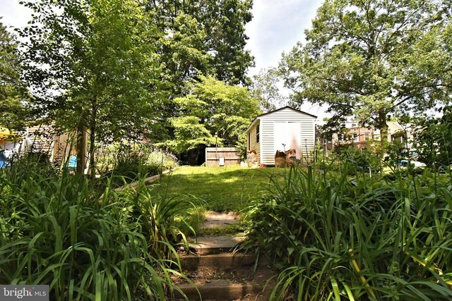 132 WALNUT ST, Mont Clare, PA 19453