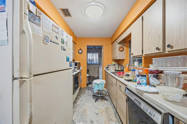 846 SHERWOOD DRIVE, Lake Wales, FL 33898