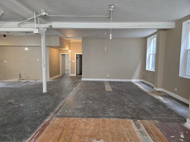 3918 N Ashland Avenue, Chicago, IL 60613