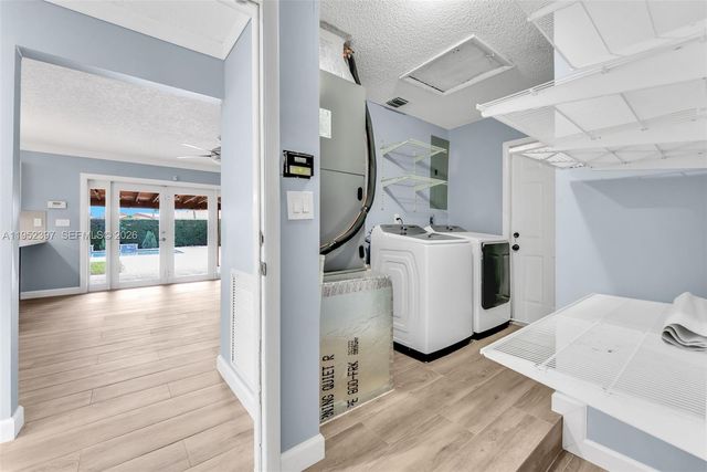 13210 SW 21st St, Miami, FL 33175