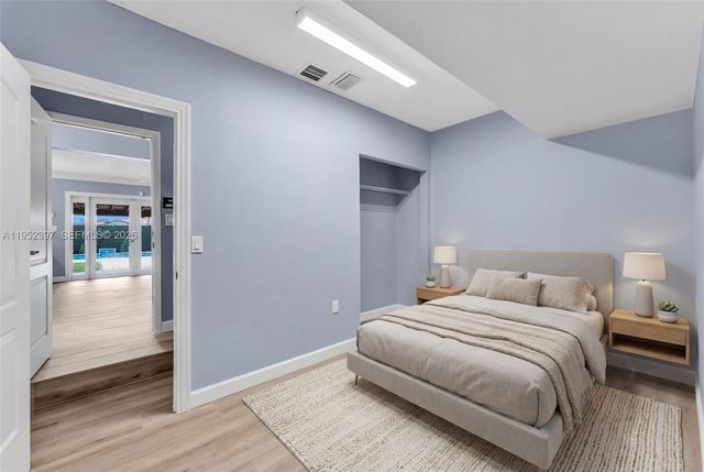 13210 SW 21st St, Miami, FL 33175