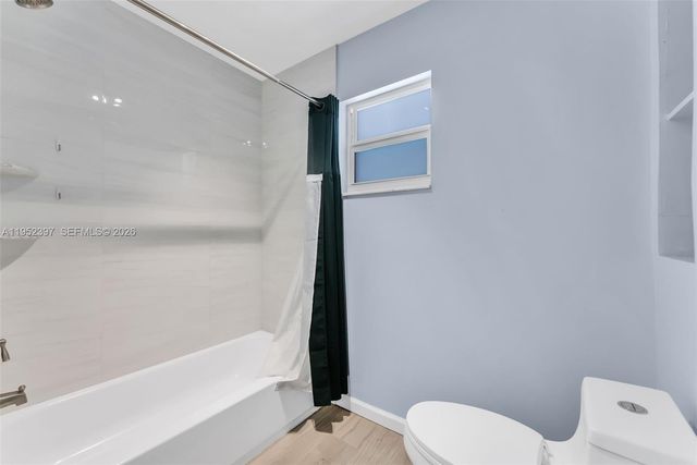 13210 SW 21st St, Miami, FL 33175