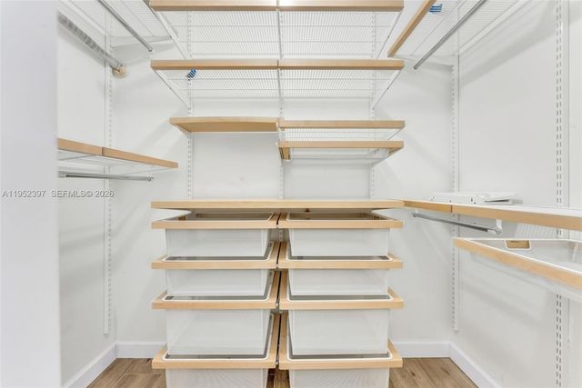 13210 SW 21st St, Miami, FL 33175