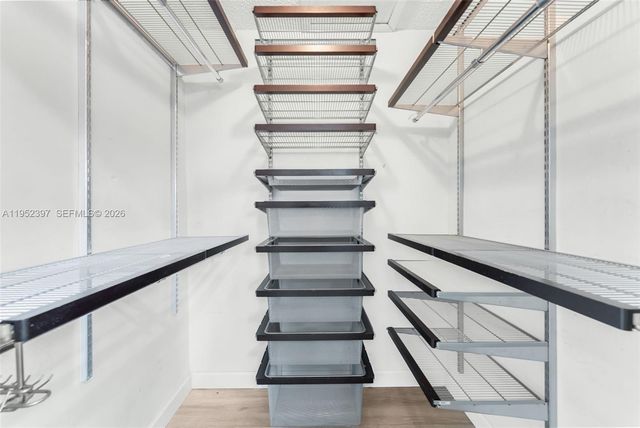 13210 SW 21st St, Miami, FL 33175