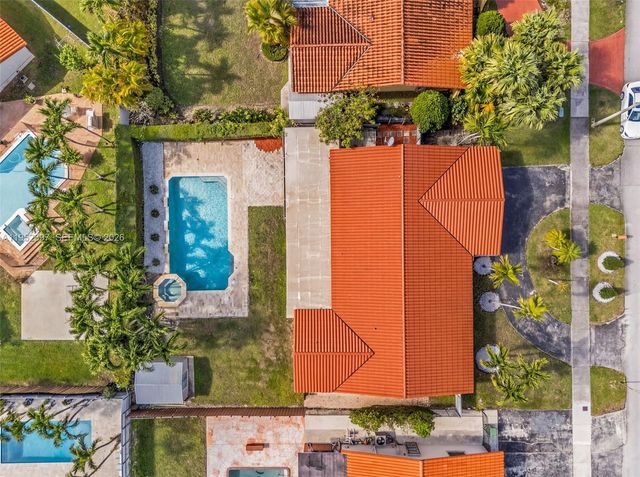 13210 SW 21st St, Miami, FL 33175