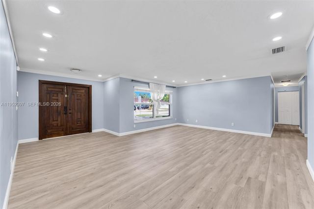 13210 SW 21st St, Miami, FL 33175