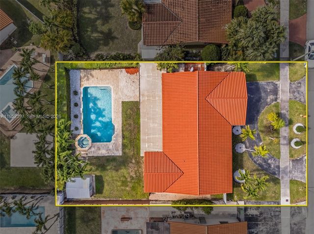 13210 SW 21st St, Miami, FL 33175