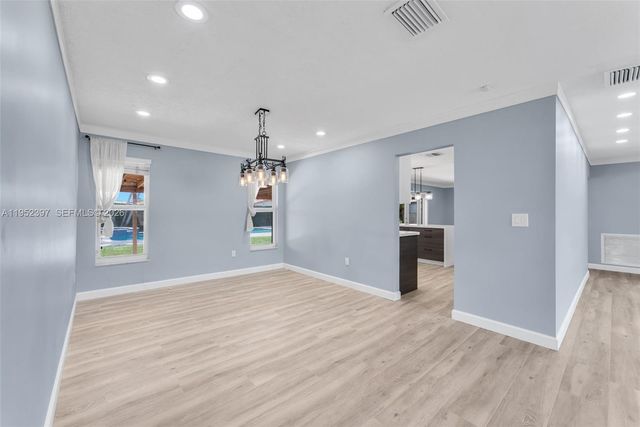 13210 SW 21st St, Miami, FL 33175