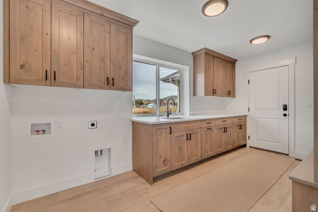 125 E CANYON RD, Henefer, UT 84033