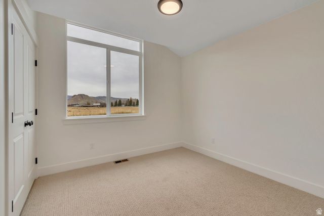 125 E CANYON RD, Henefer, UT 84033