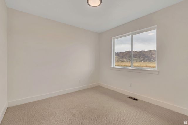 125 E CANYON RD, Henefer, UT 84033
