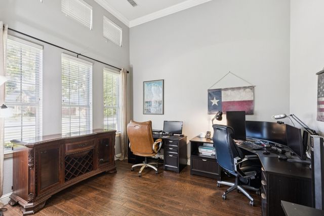 1060 Rosewood Drive, Grapevine, TX 76051