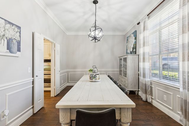 1060 Rosewood Drive, Grapevine, TX 76051