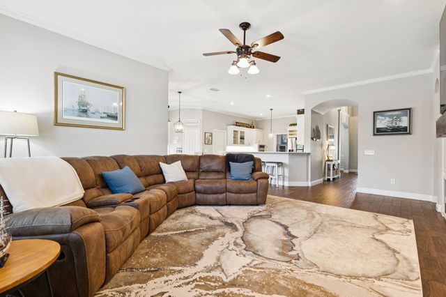 1060 Rosewood Drive, Grapevine, TX 76051