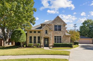 1060 Rosewood Drive, Grapevine, TX 76051