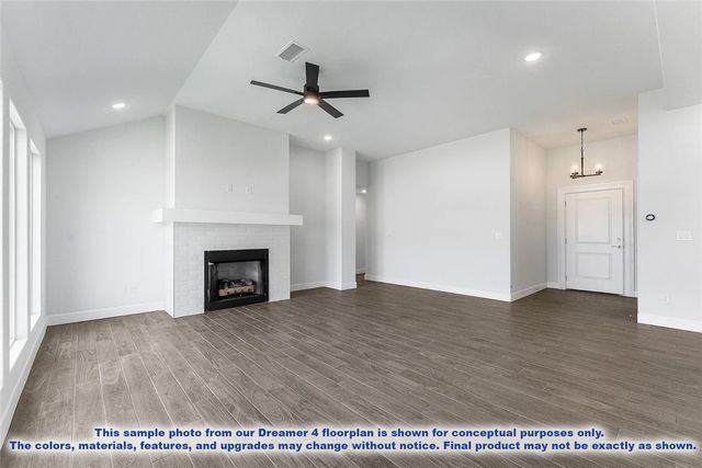 1024 Marquis Avenue, Lowell, AR 72745