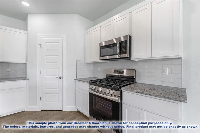 1024 Marquis Avenue, Lowell, AR 72745