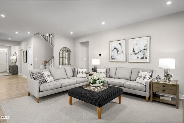 908 Walker Ridge Way, Willow Springs, NC 27592