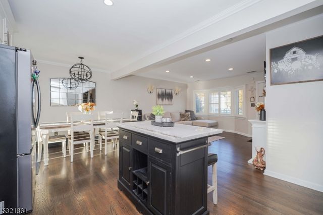 13 Bartle Rd, Franklin Twp., NJ 08873