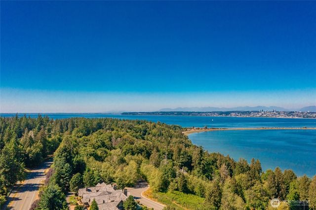 5518 Puffin Place, Blaine, WA 98230