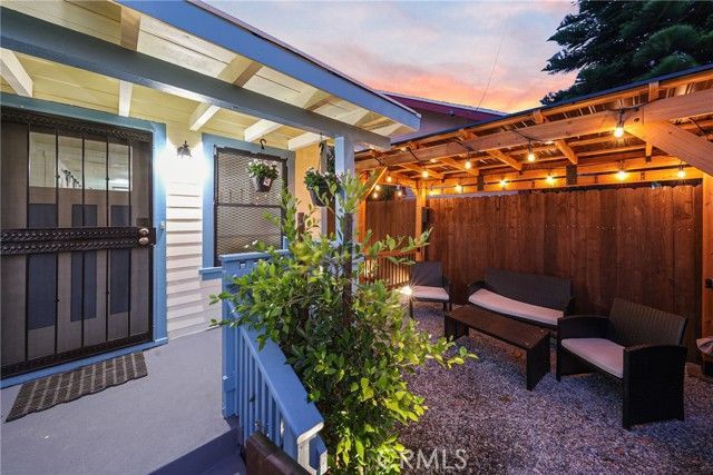 1146 N Loma Vista Drive, Long Beach, CA 90813