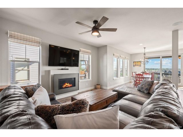 6985 S Buchanan Ct, Aurora, CO 80016