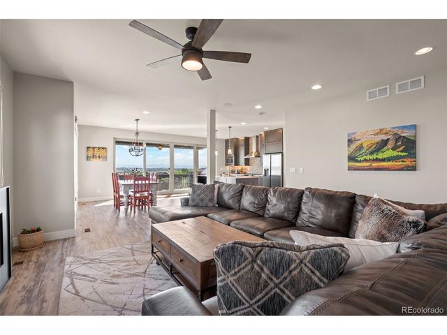 6985 S Buchanan Ct, Aurora, CO 80016