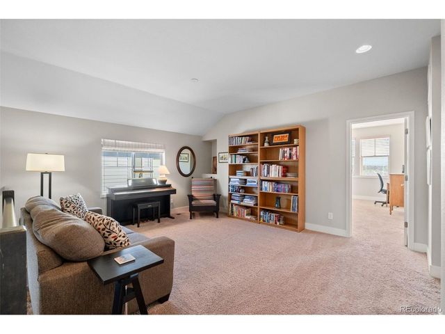 6985 S Buchanan Ct, Aurora, CO 80016