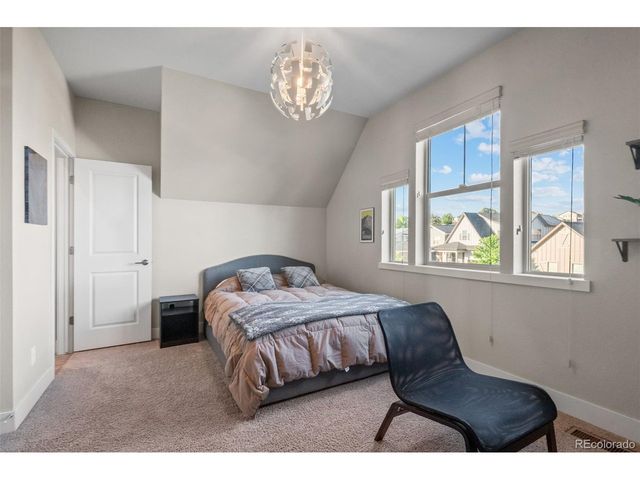 6985 S Buchanan Ct, Aurora, CO 80016