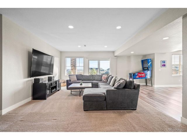 6985 S Buchanan Ct, Aurora, CO 80016
