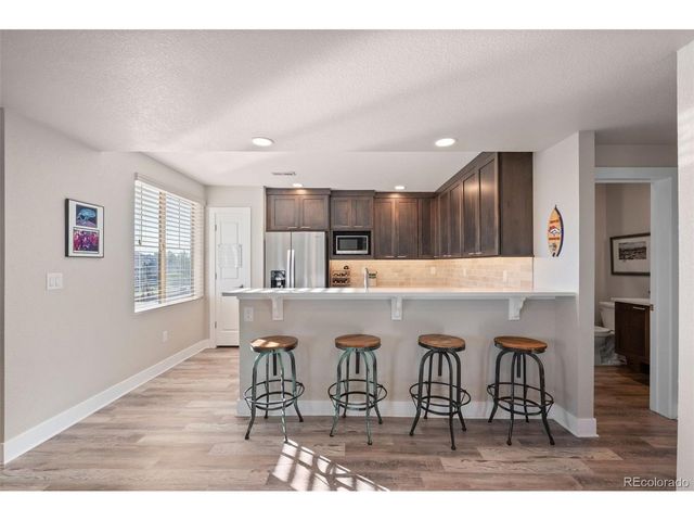 6985 S Buchanan Ct, Aurora, CO 80016