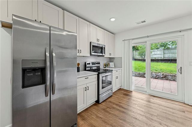 4516 Mercier Street, Kansas City, MO 64111