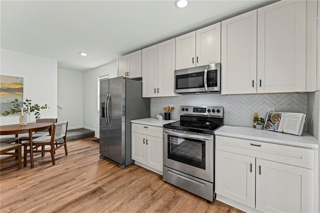 4516 Mercier Street, Kansas City, MO 64111