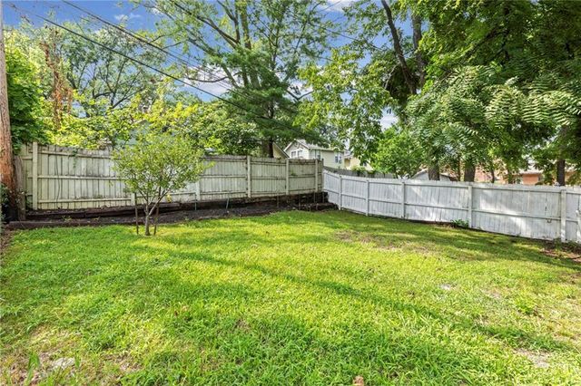 4516 Mercier Street, Kansas City, MO 64111
