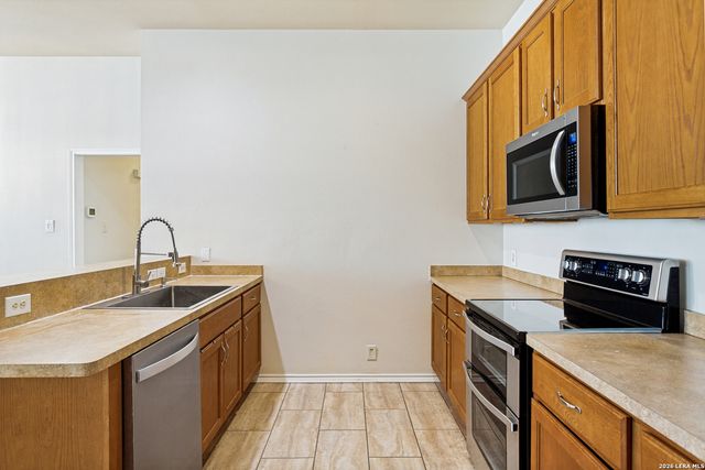 6816 Terra Rye, San Antonio, TX 78240
