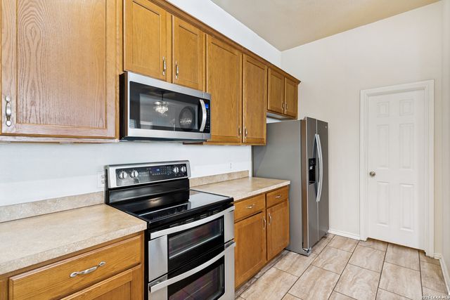 6816 Terra Rye, San Antonio, TX 78240