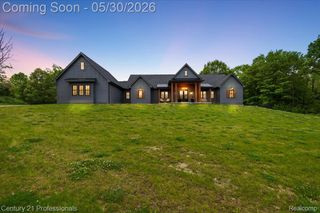 5340 Clarkston, Independence Charter Township, MI 48348