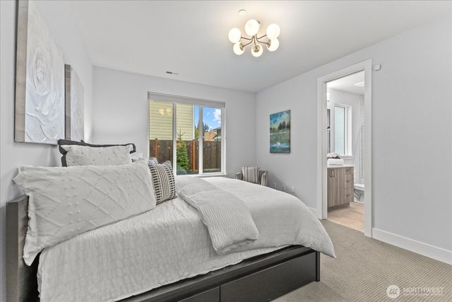 13038 NE 102nd Place, Kirkland, WA 98033