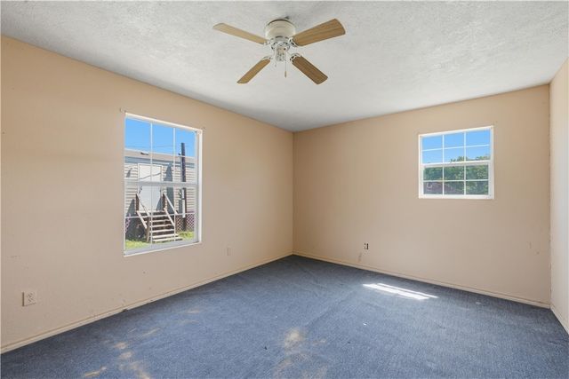 1403 Pecan Street, Hearne, TX 77859