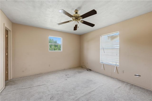 1403 Pecan Street, Hearne, TX 77859