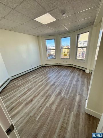 7 Franklin Avenue 5 & 6, Harrison, NJ 07029