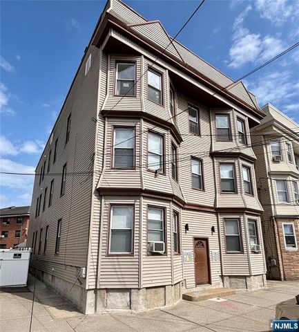 7 Franklin Avenue 5 & 6, Harrison, NJ 07029