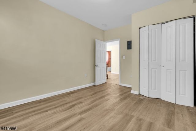 305 Cator Ave 1B, Jersey City, NJ 07305