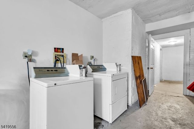 305 Cator Ave 1B, Jersey City, NJ 07305