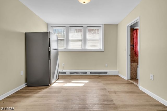 305 Cator Ave 1B, Jersey City, NJ 07305