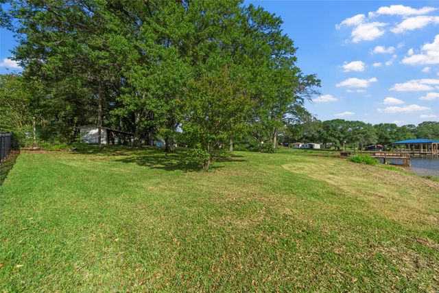 1805 Beavers Point, Bonham, TX 75418