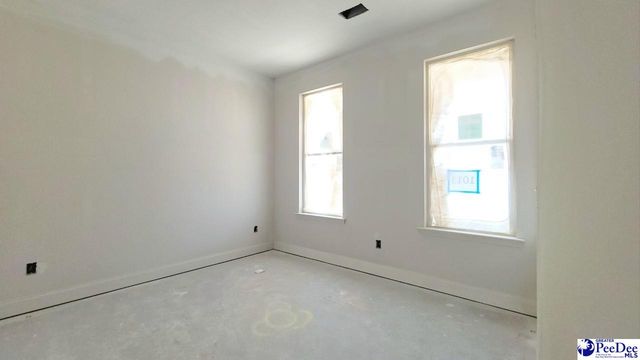 1013 Wessex, Florence, SC 29501