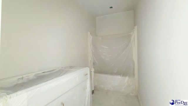 1013 Wessex, Florence, SC 29501